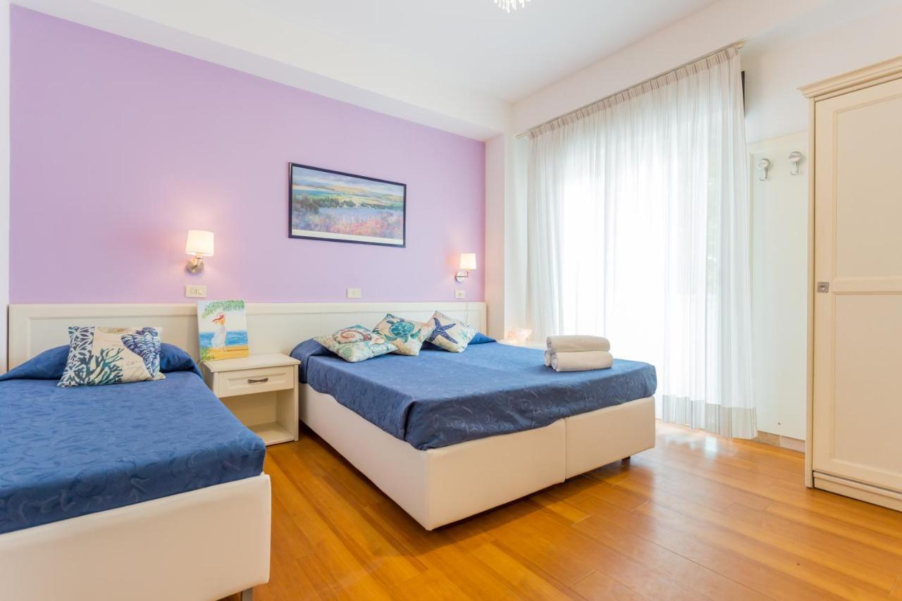 Hotel Mon Pays Riccione Dış mekan fotoğraf
