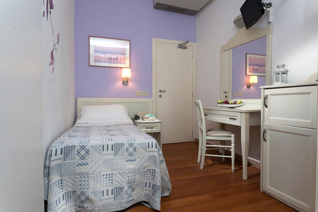 Hotel Mon Pays Riccione Oda fotoğraf